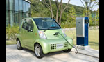 Nissan Hypermini 2000 Urban Electric Vehicle (EV) Concept 