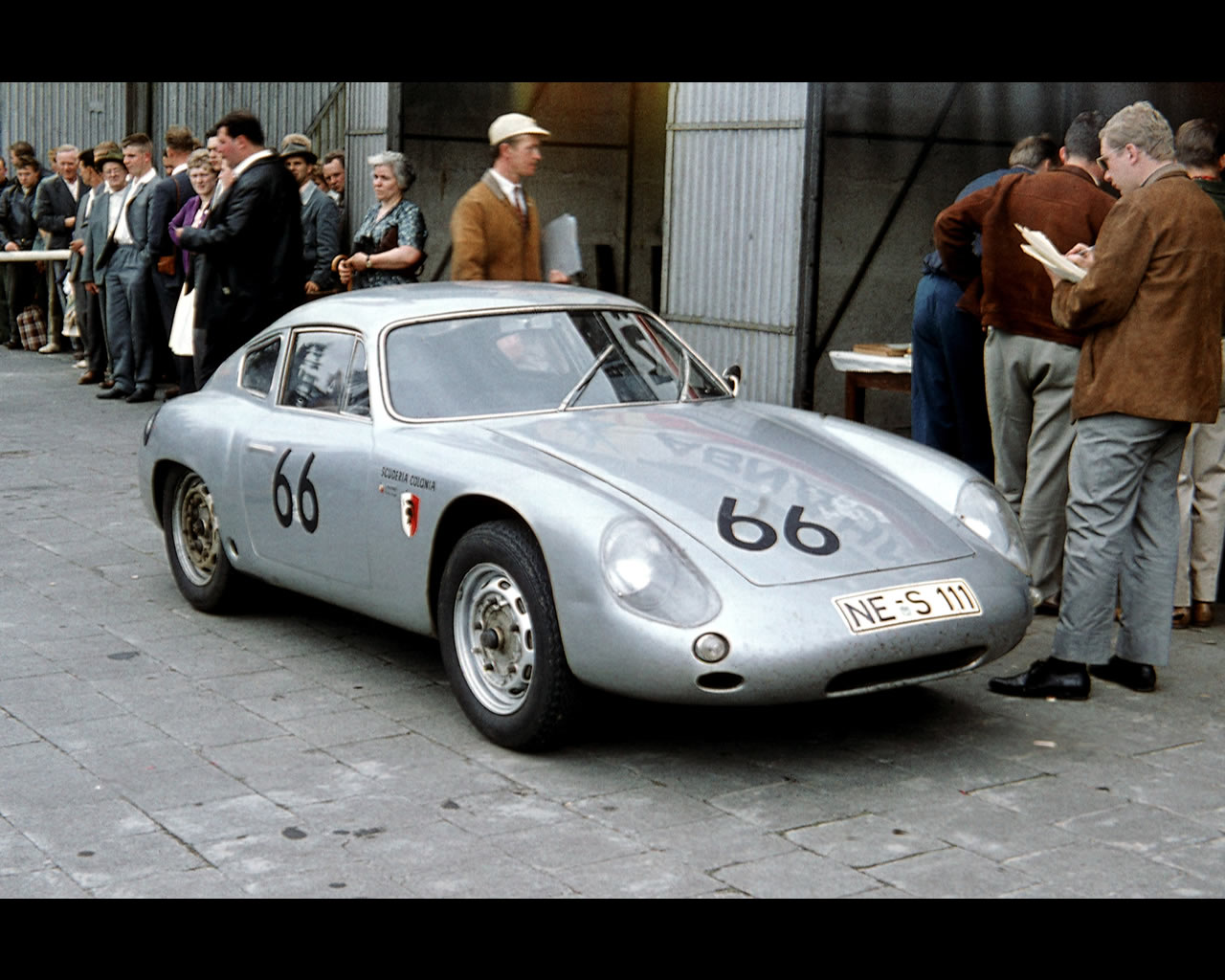 Photo Ancienne Graham Hill / Gurney - Porsche Abarth 356B Carrera GTL - Sport Auto Vintage