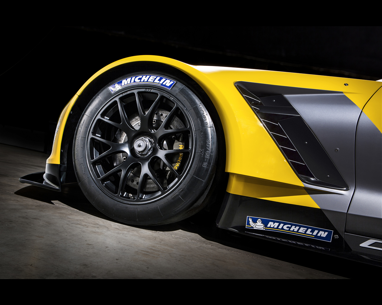 Wallpapers of the Chevrolet Corvette Stingray ZO6 and C7R 2015 (click Wallpapers of the Chevrolet Corvette Stingray ZO6 and C7R 2015 (click
